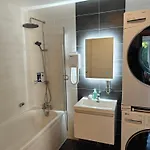 Charming With Garden, Free Parking Near Basel, Airport, Ger'many, France, Lejlighed