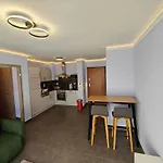 Charming With Garden, Free Parking Near Basel, Airport, Ger'many, France,