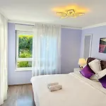 Charming With Garden, Free Parking Near Basel, Airport, Ger'many, France, Apartament *