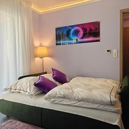 Daire Charming With Garden, Free Parking Near Basel, Airport, Ger'many, France, *