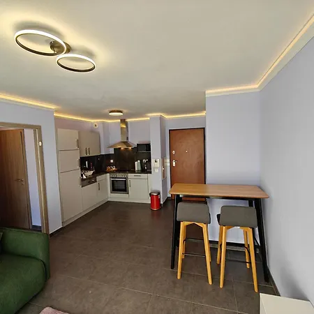 Charming With Garden, Free Parking Near Basel, Airport, Ger'many, France,