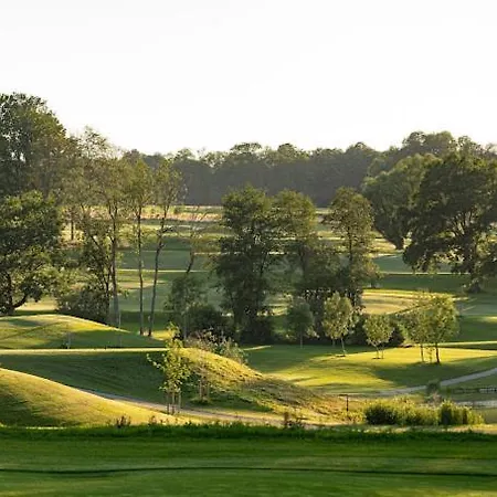 Charming With Garden, Free Parking Near Basel, Airport, Ger'many, France,