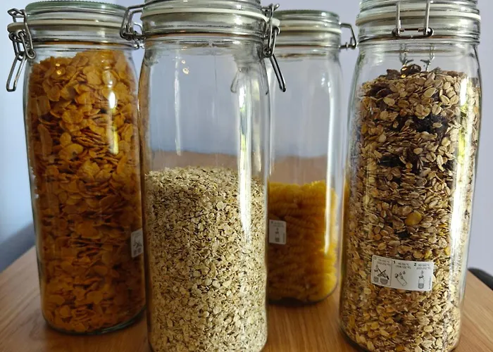 Charming With Garden, Free Parking Near Basel, Airport, Ger'many, France, Apartamento